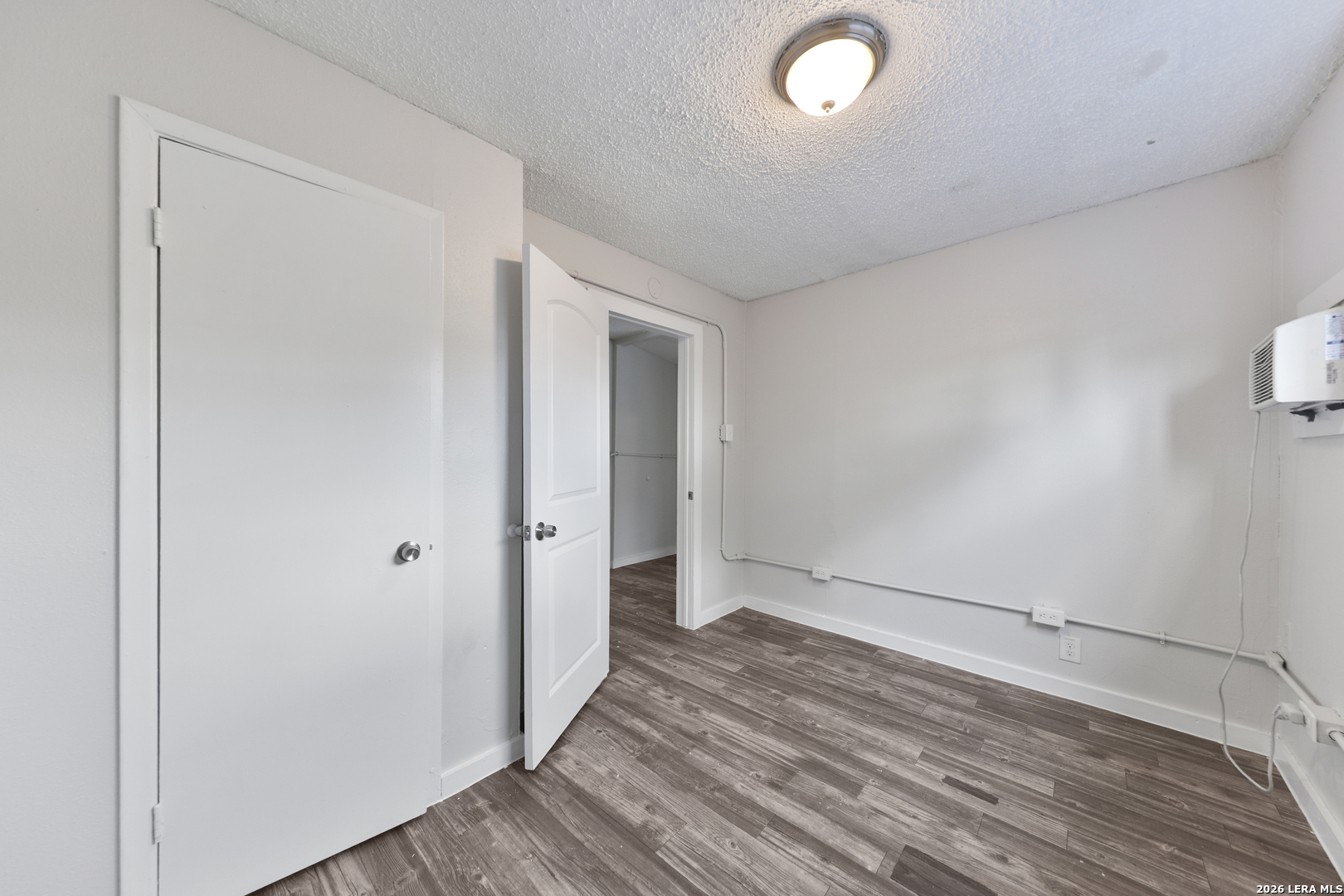 827 W Rosewood Ave Apt #5 San Antonio TX 78212