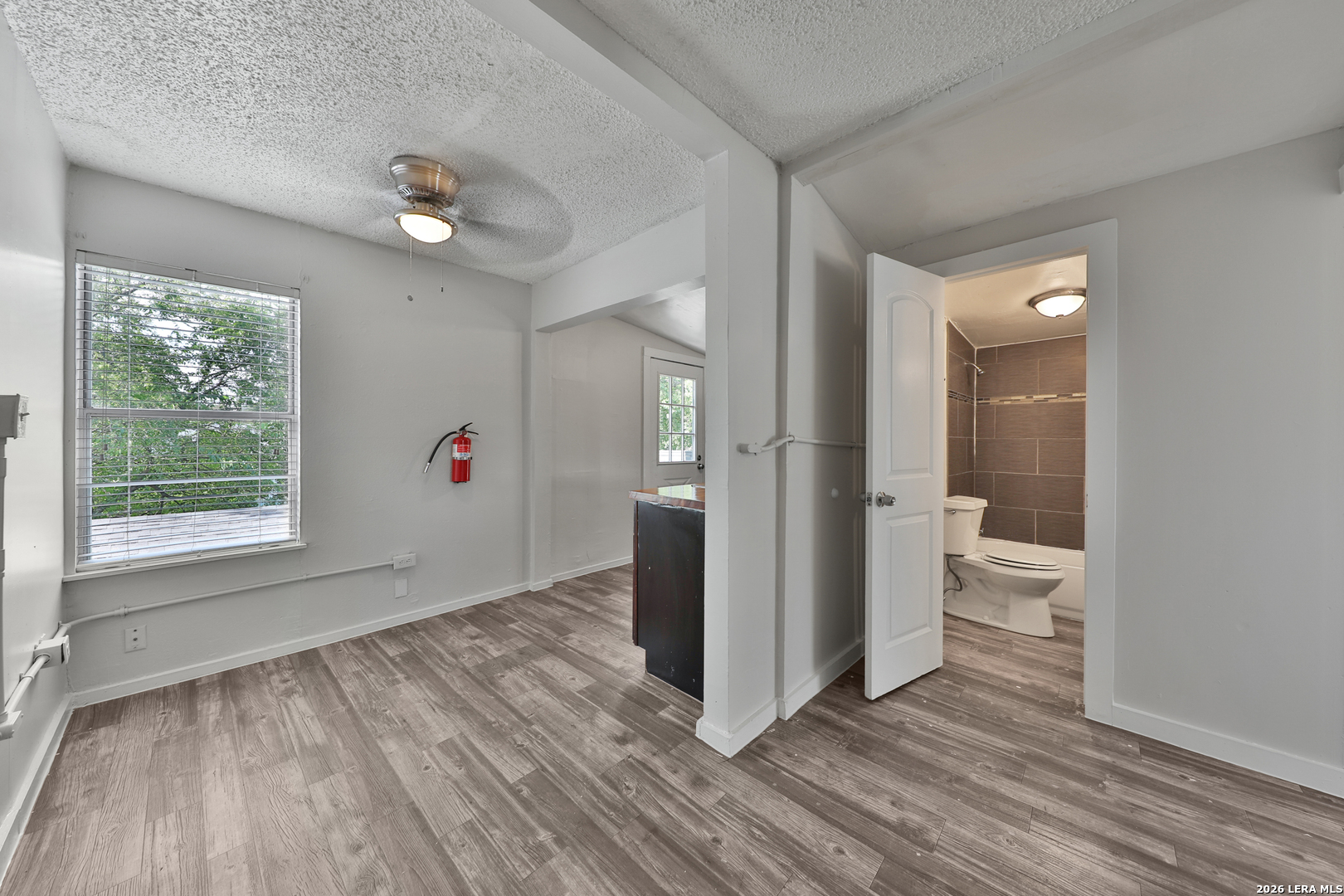 827 W Rosewood Ave Apt #5 San Antonio TX 78212