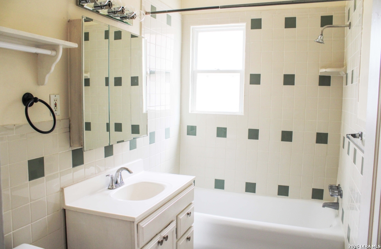 311 E Rosewood San Antonio TX 78212