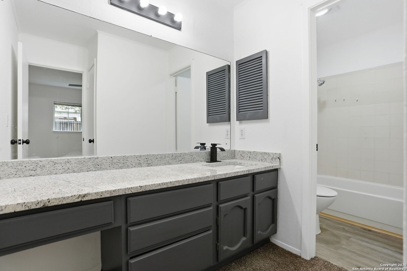9314 Shining Star San Antonio TX 78239