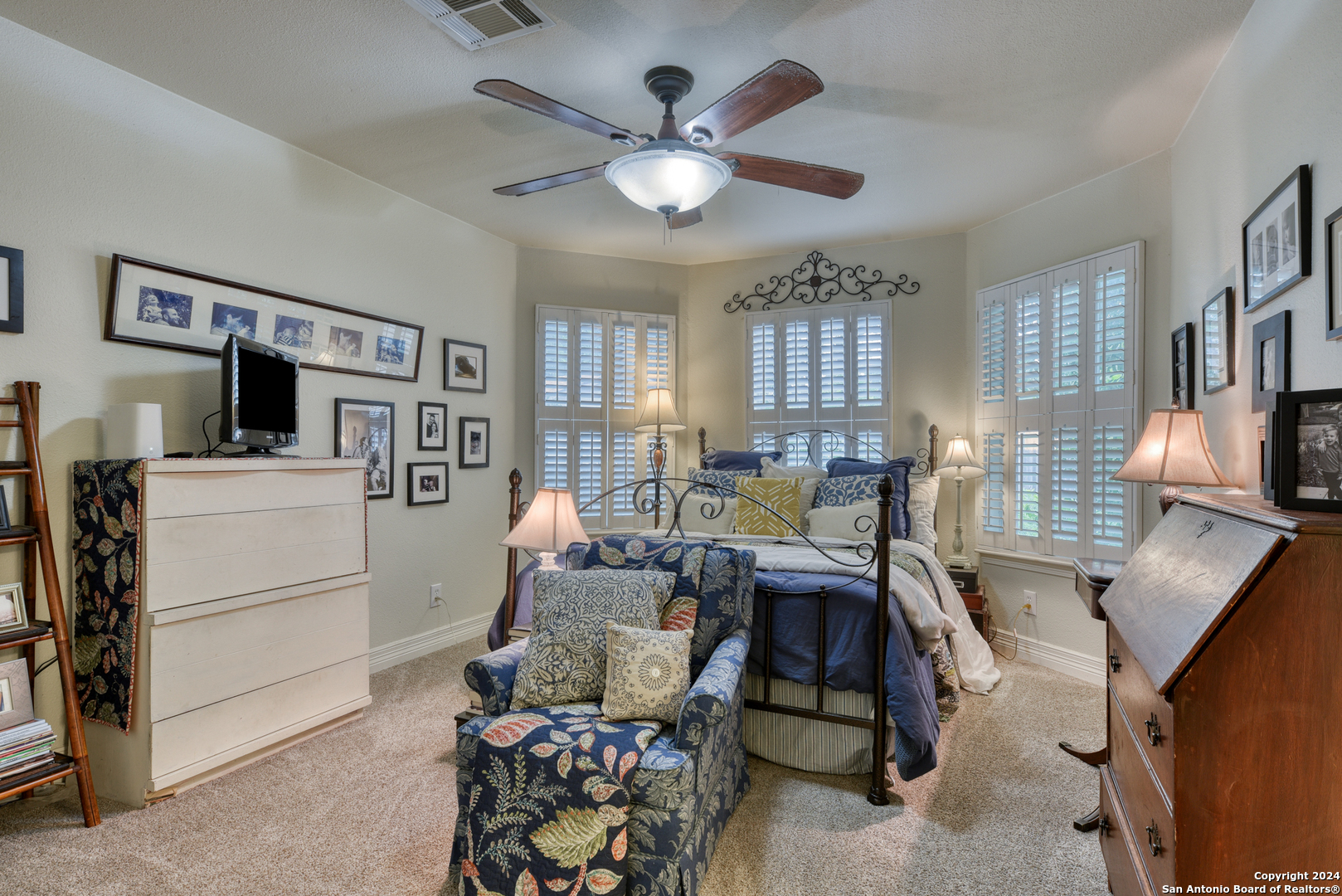 935 Vanderhoeven Drive San Antonio TX 78209
