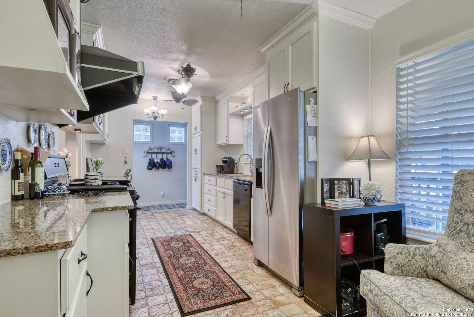 935 Vanderhoeven Drive San Antonio TX 78209