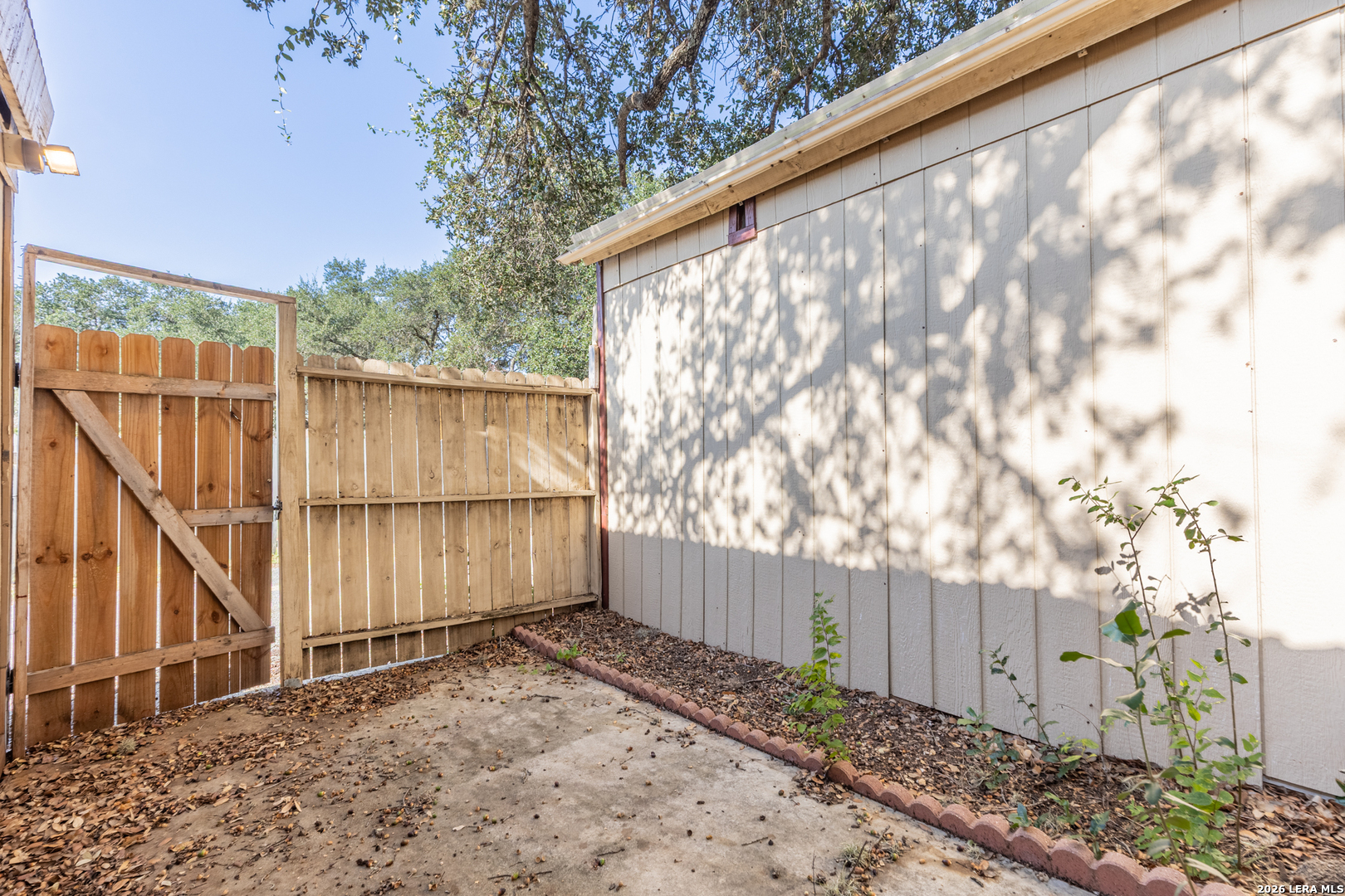 2410 Wild Turkey W San Antonio TX 78232