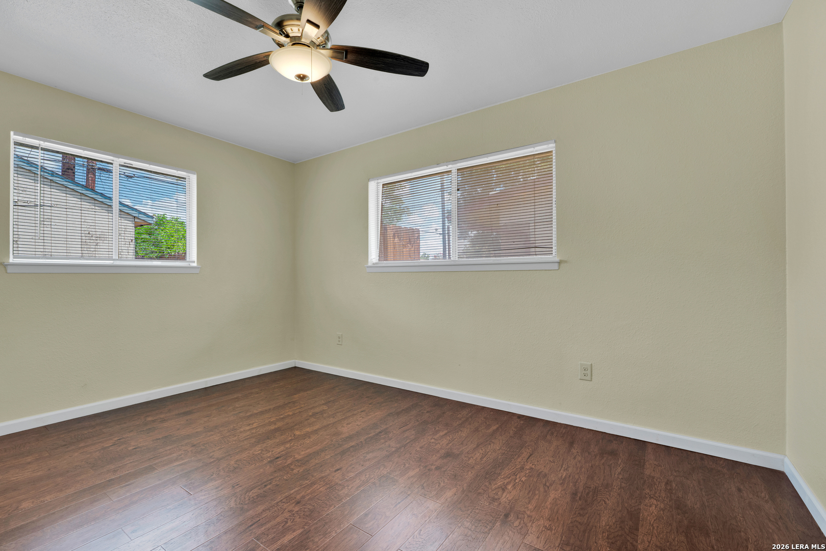 417 E Lindbergh Boulevard Universal City TX 78148