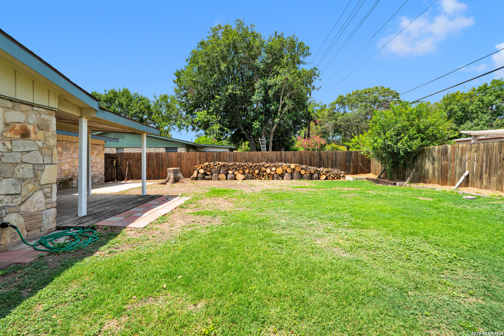 417 E Lindbergh Boulevard Universal City TX 78148