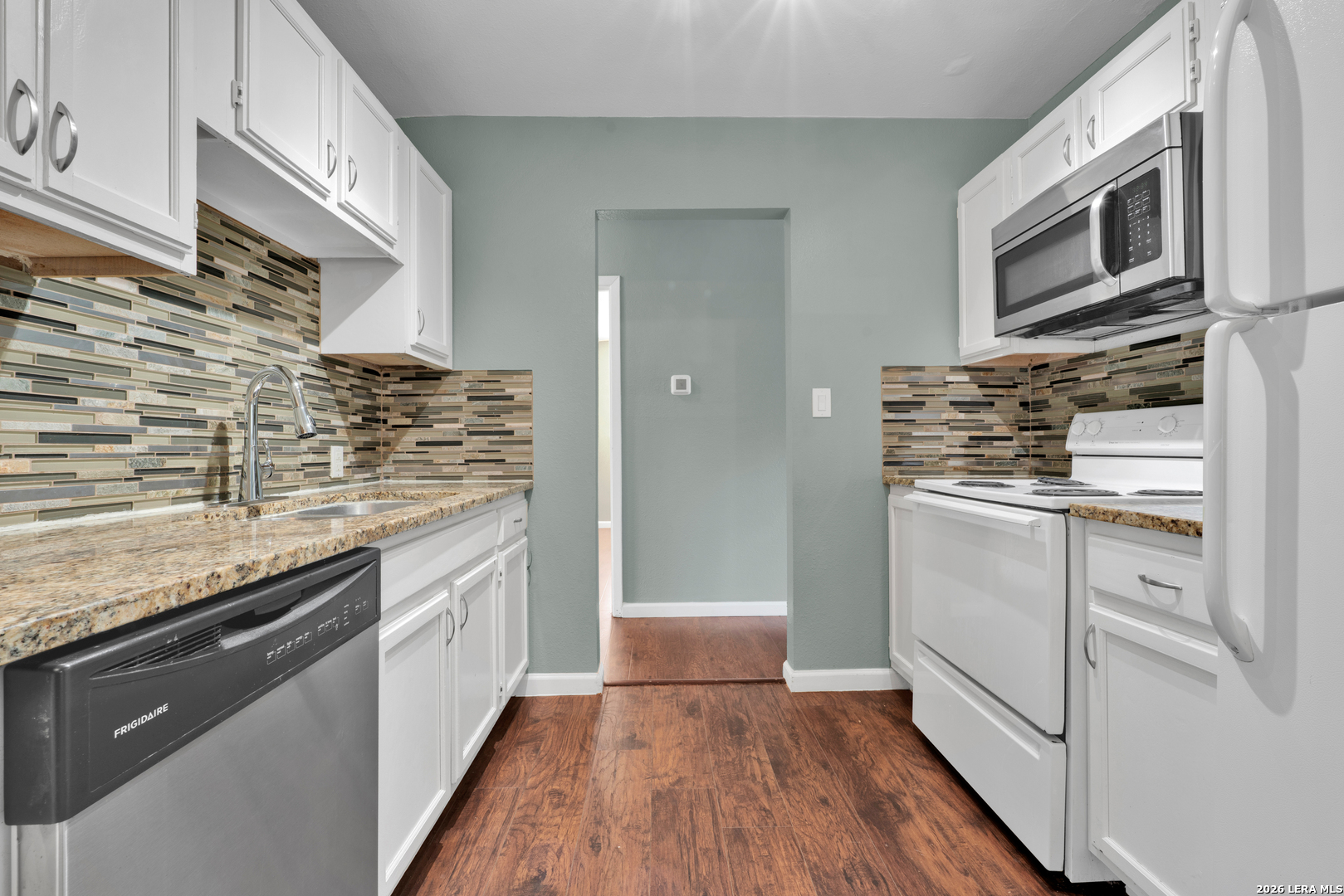 417 E Lindbergh Boulevard Universal City TX 78148