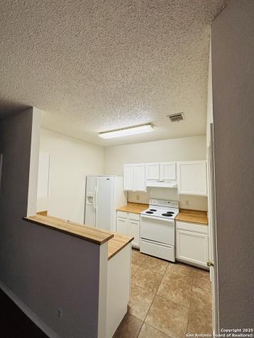 3415 Ridge Smoke San Antonio TX 78247