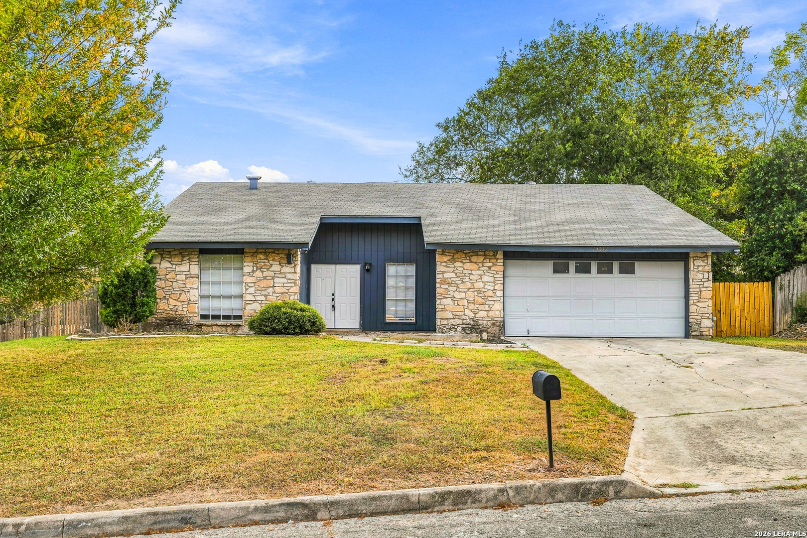 13519 Brinwood Universal City TX 78148