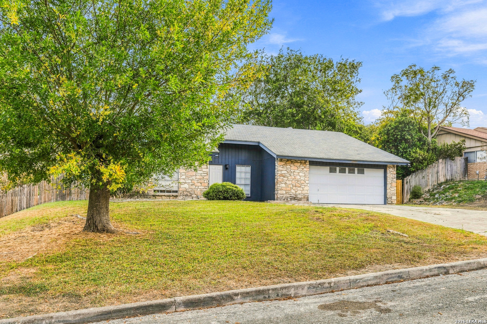13519 Brinwood Universal City TX 78148