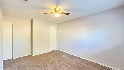 3510 Bottomless Lake San Antonio TX 78222