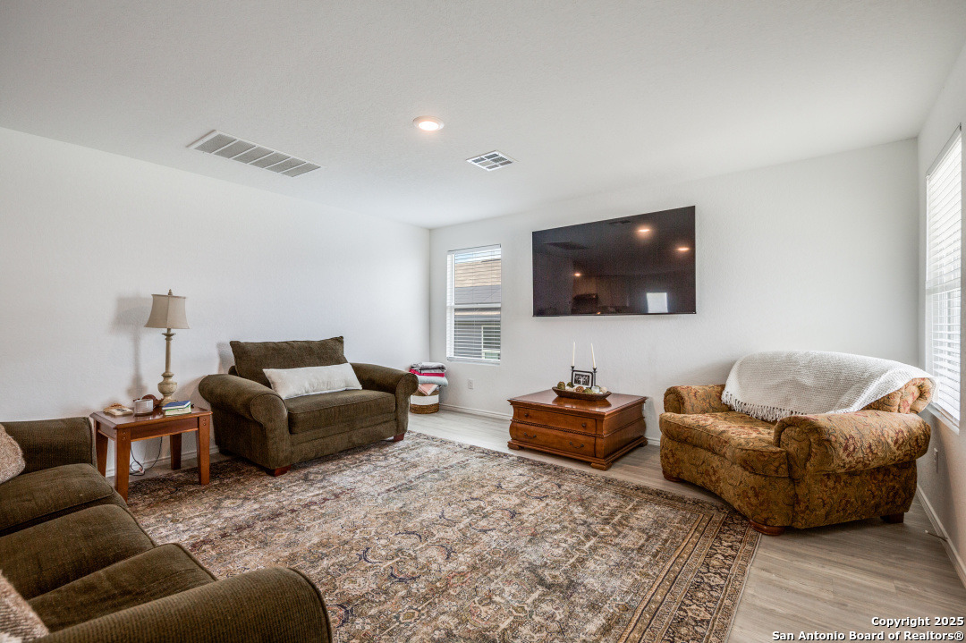 5223 Hornbeck Heights Converse TX 78109