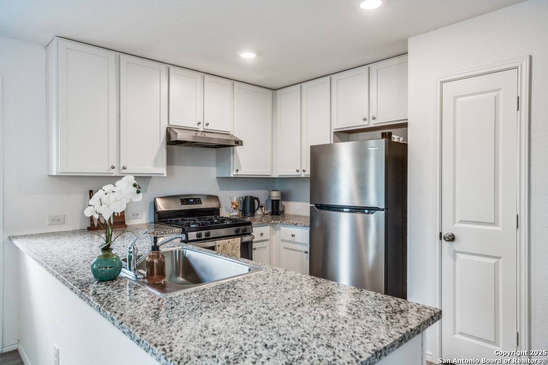 5223 Hornbeck Heights Converse TX 78109