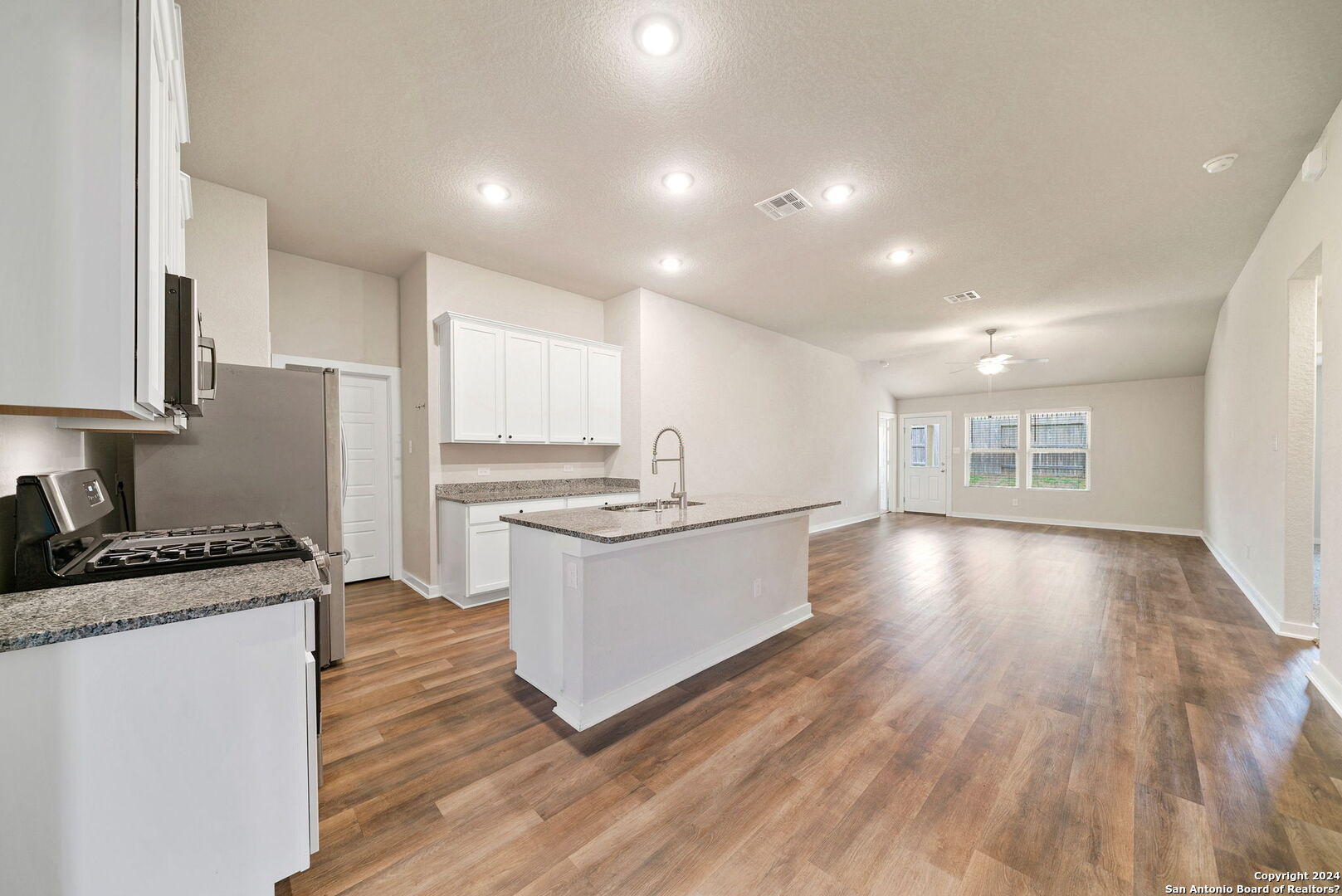 6106 Rio Piedra Drive San Antonio TX 78247