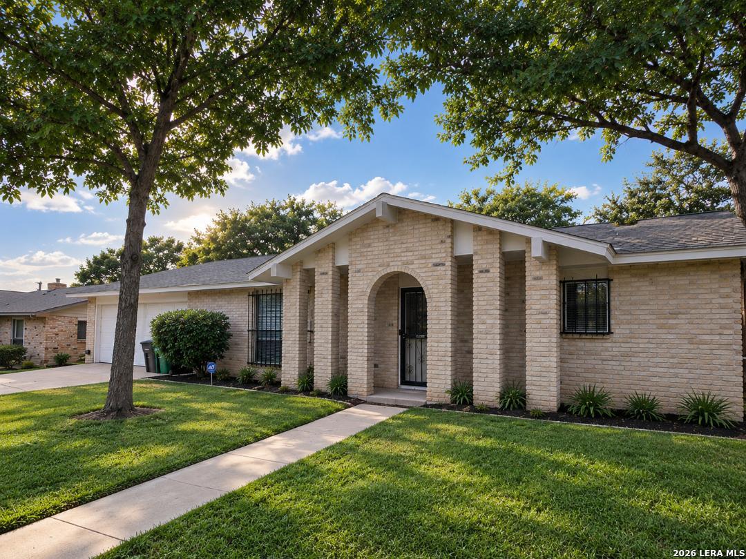 4223 Bayliss Street San Antonio TX 78233