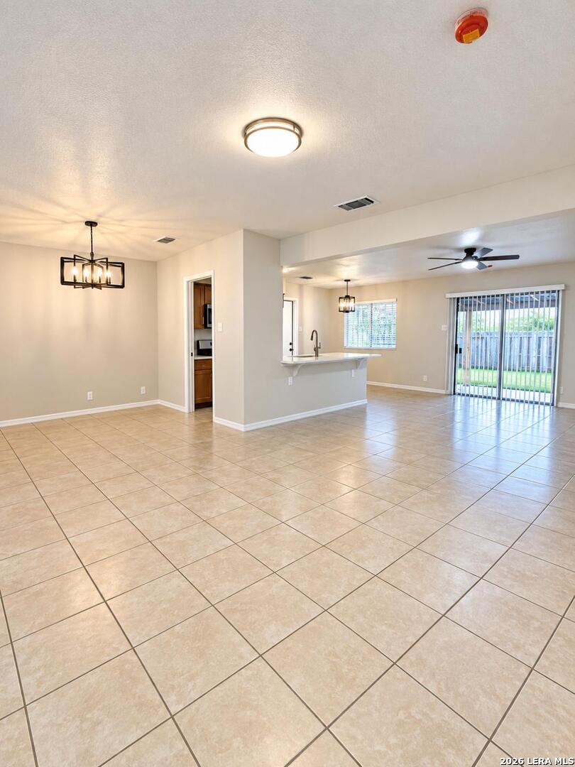 4223 Bayliss Street San Antonio TX 78233