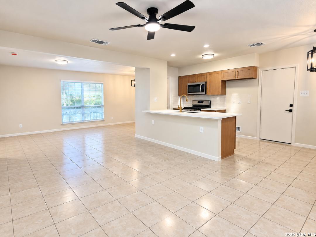 4223 Bayliss Street San Antonio TX 78233