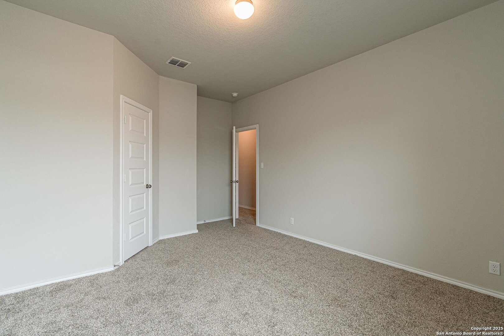 9427 Somers Bend San Antonio TX 78211