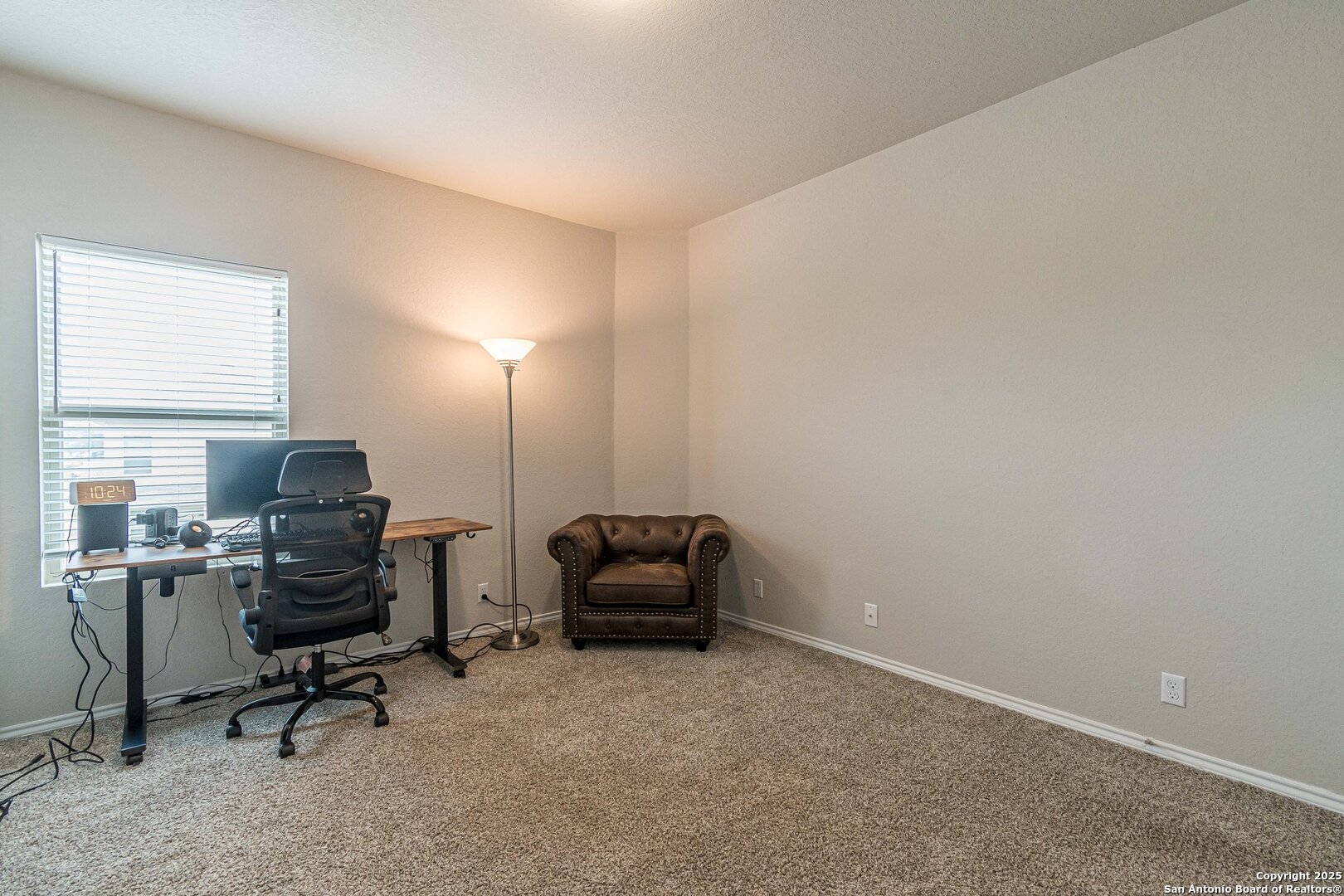 9427 Somers Bend San Antonio TX 78211