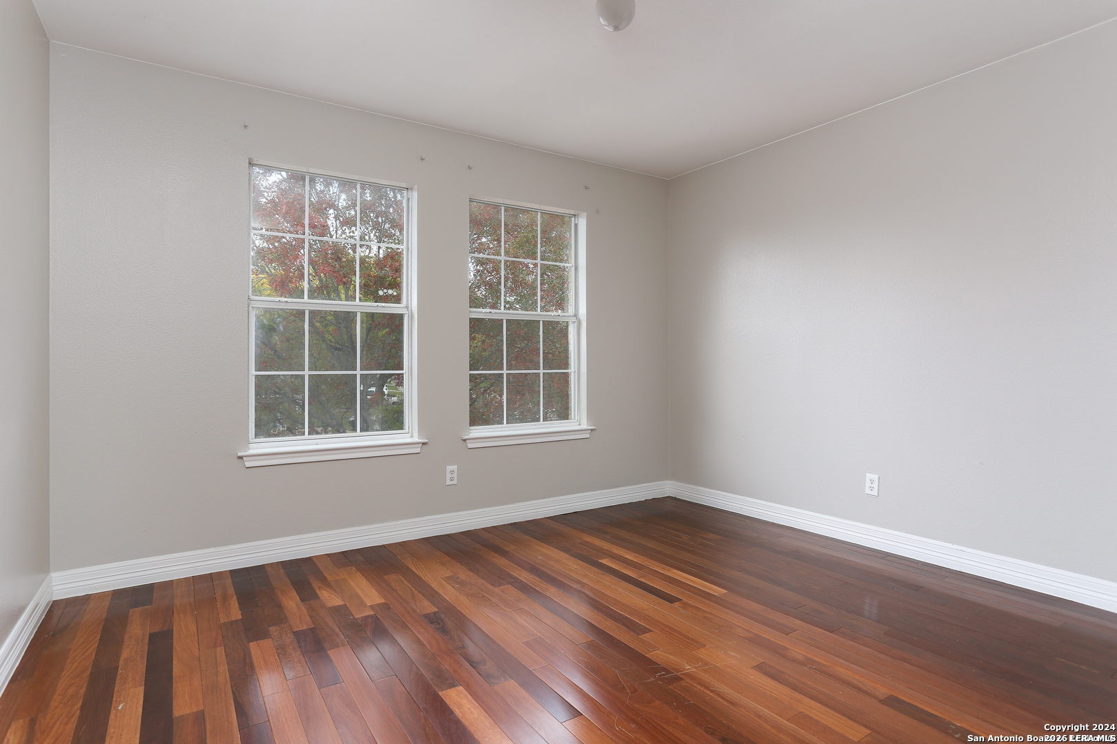 5854 Larkmeadow San Antonio TX 78233