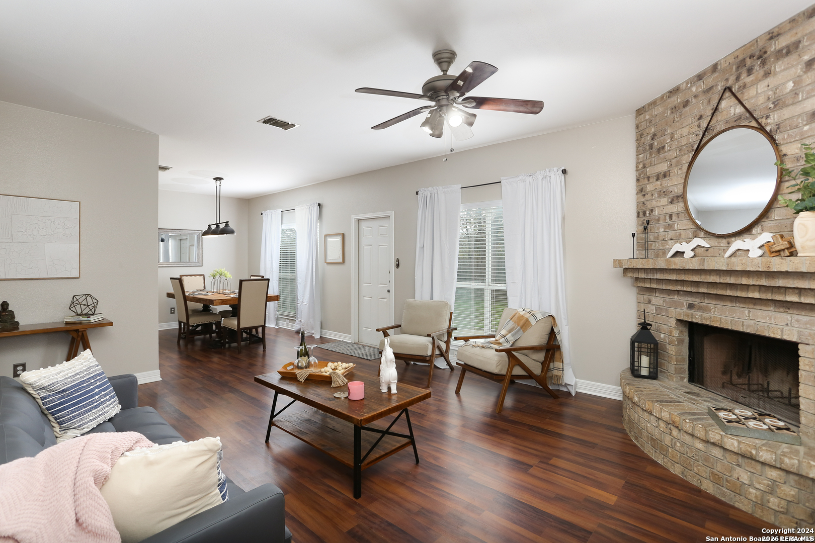 5854 Larkmeadow San Antonio TX 78233