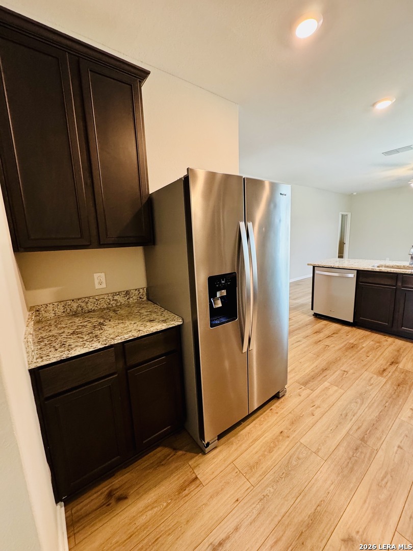 9147 Bennett Forest Converse TX 78109