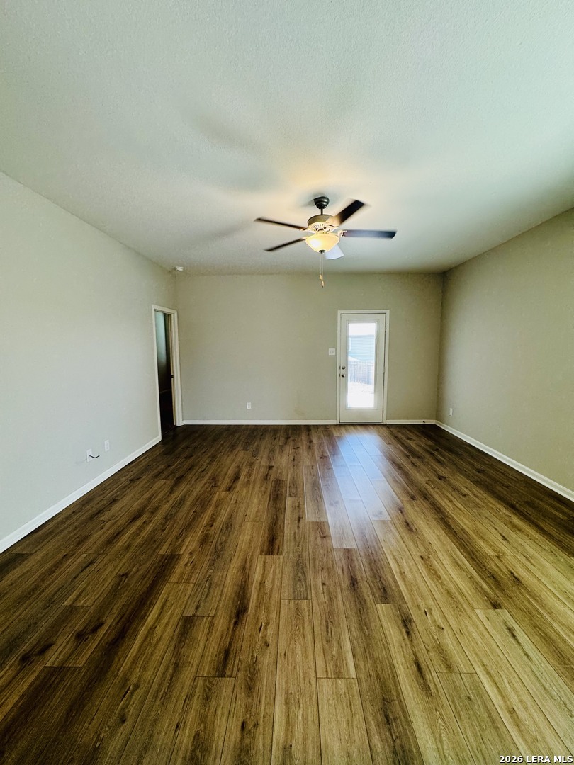 9147 Bennett Forest Converse TX 78109