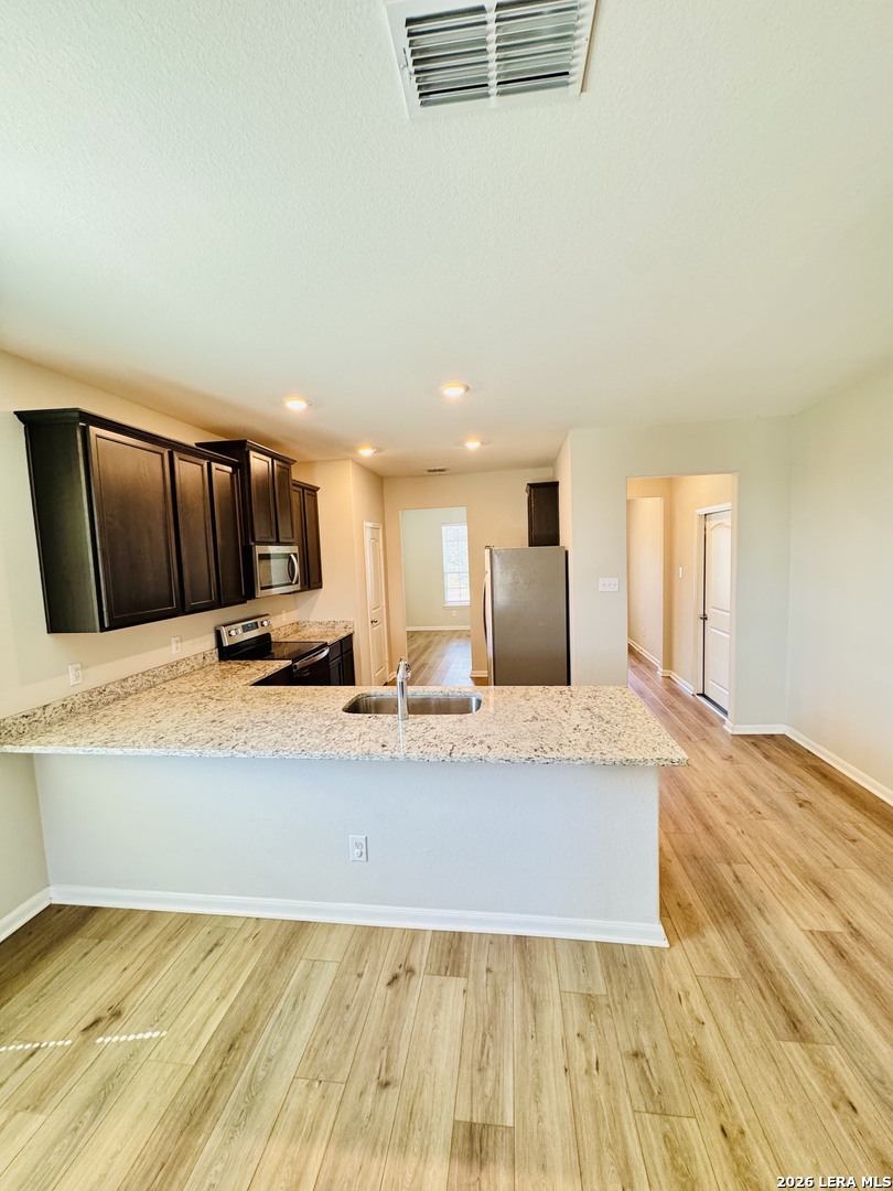 9147 Bennett Forest Converse TX 78109