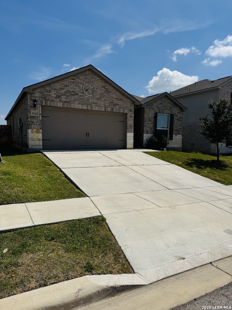 9147 Bennett Forest Converse TX 78109
