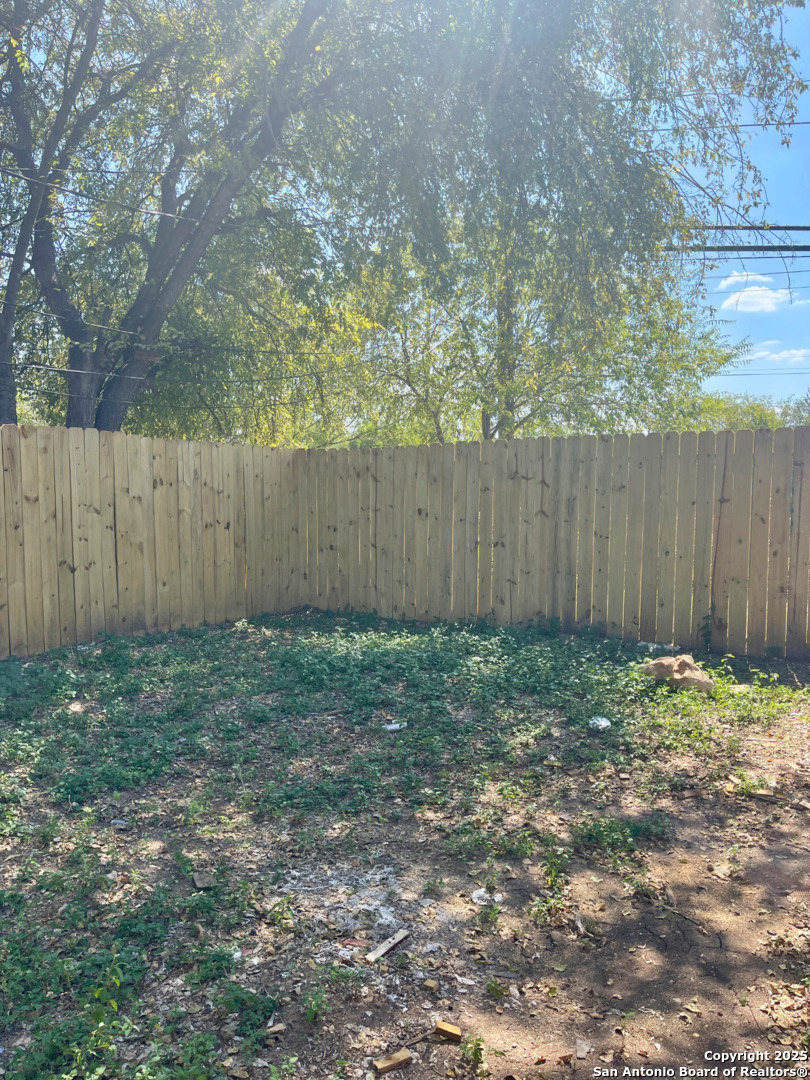 8024 Echo Wind Street San Antonio TX 78250