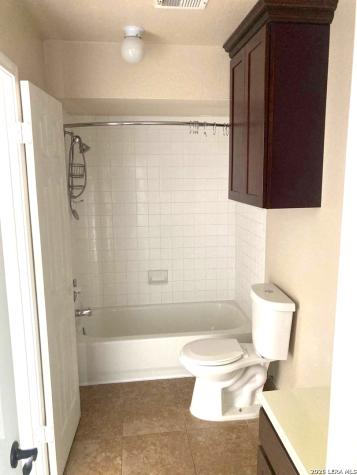 7915 Avellano San Antonio TX 78250