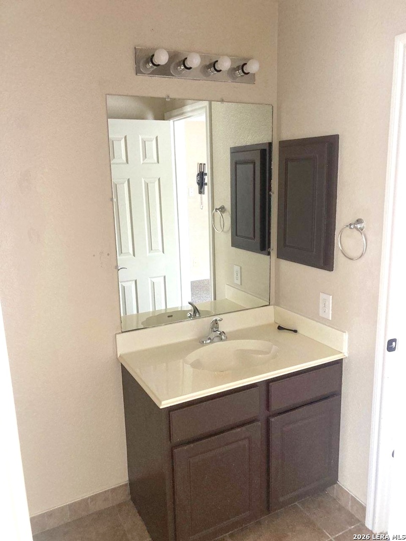 7915 Avellano San Antonio TX 78250