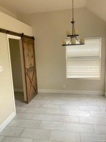 7915 Avellano San Antonio TX 78250