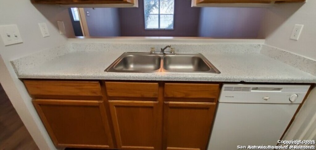 538 Dukeway Drive Universal City TX 78148