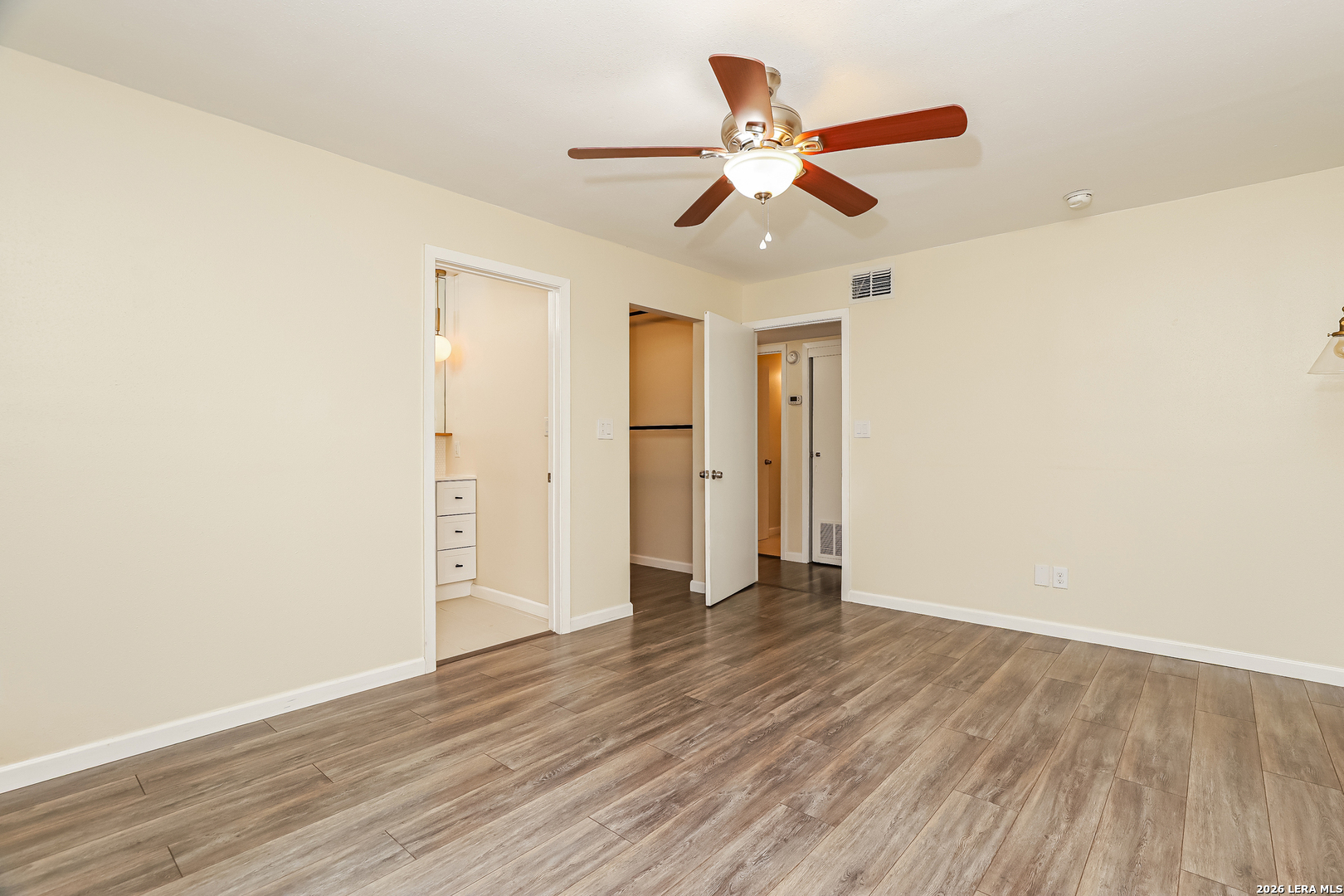 317 North Boulevard Universal City TX 78148