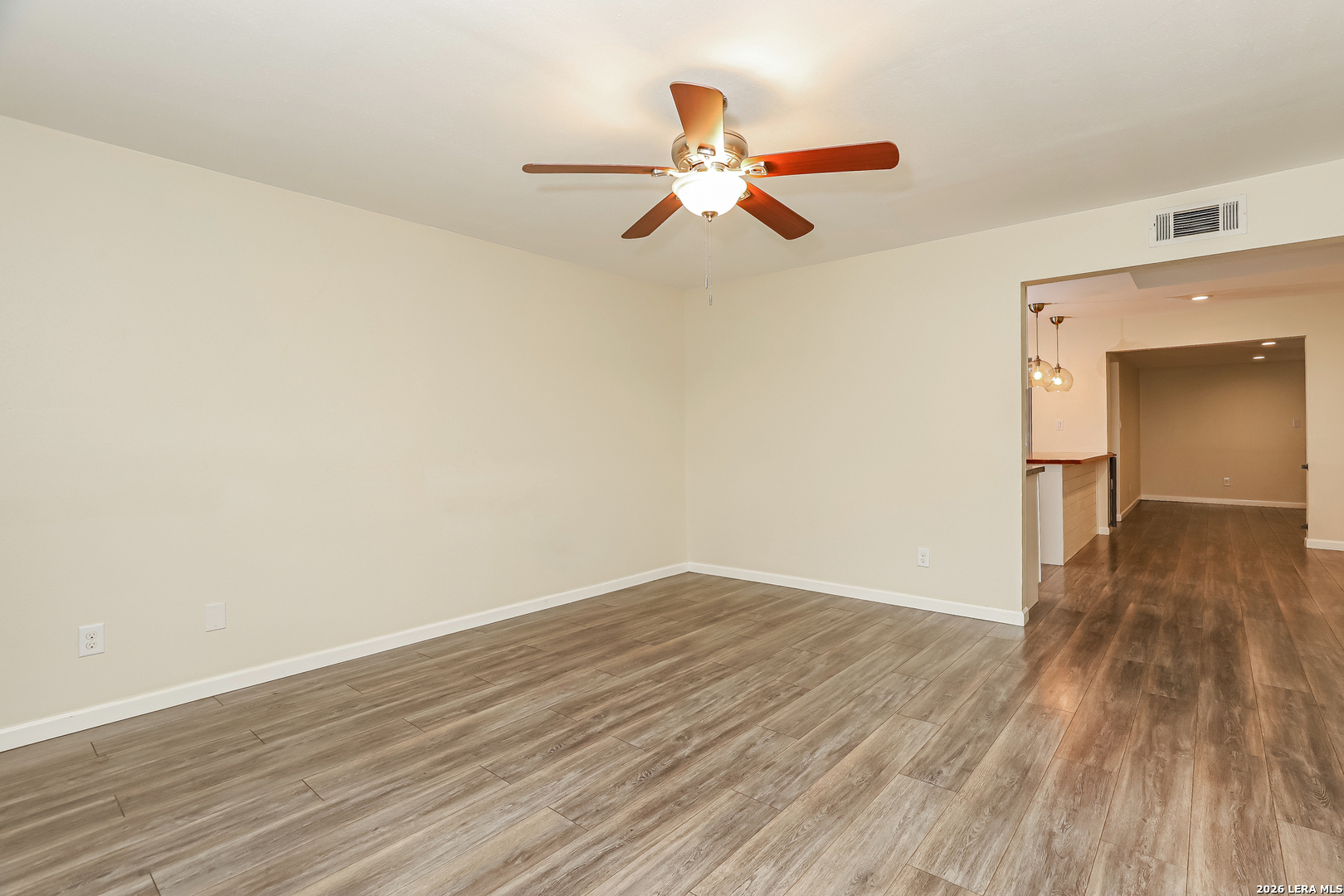 317 North Boulevard Universal City TX 78148