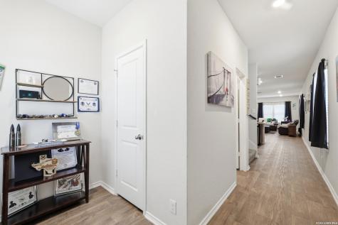 10520 Pomme San Antonio TX 78252