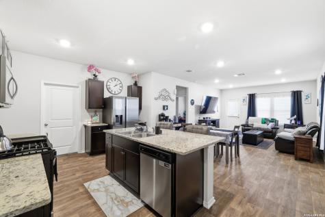 10520 Pomme San Antonio TX 78252