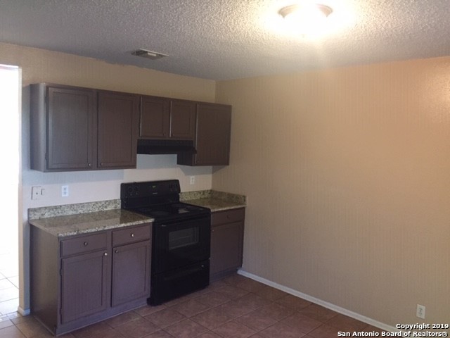10563 Kinderhook San Antonio TX 78245