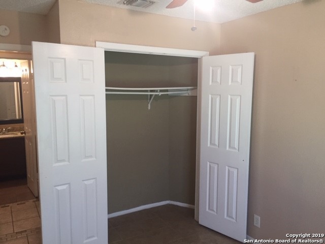 10563 Kinderhook San Antonio TX 78245