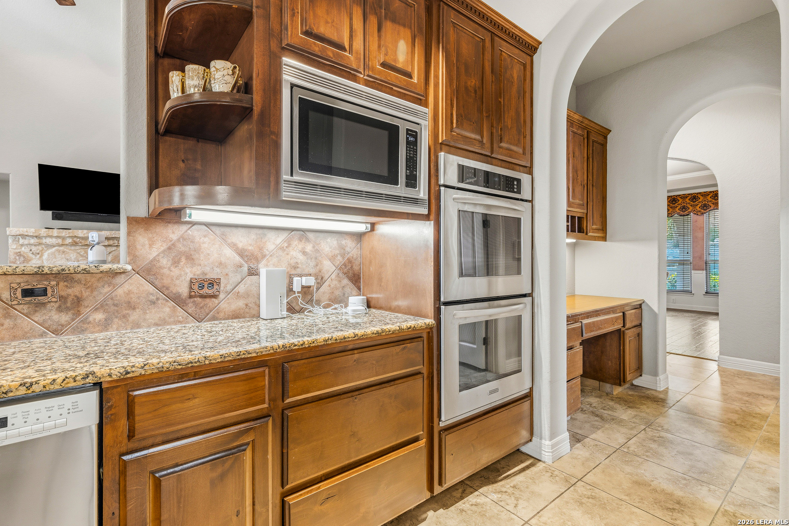 615 Sentry Hill San Antonio TX 78260