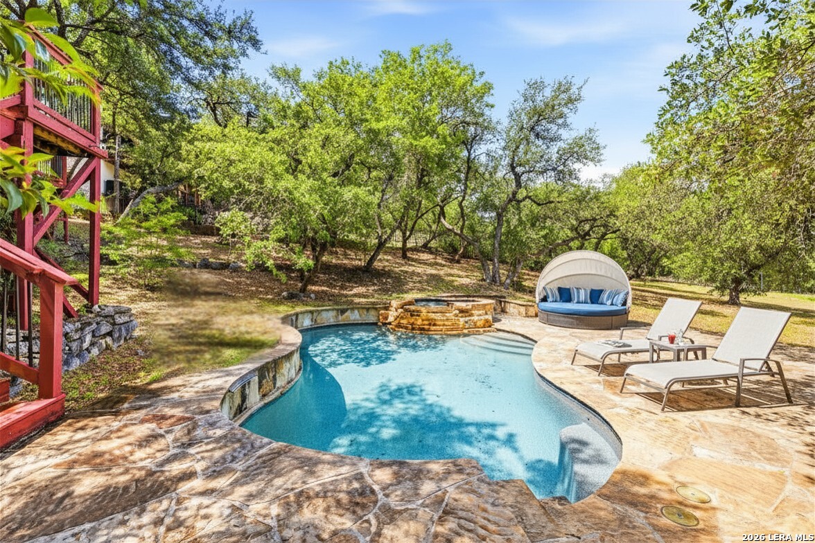 615 Sentry Hill San Antonio TX 78260