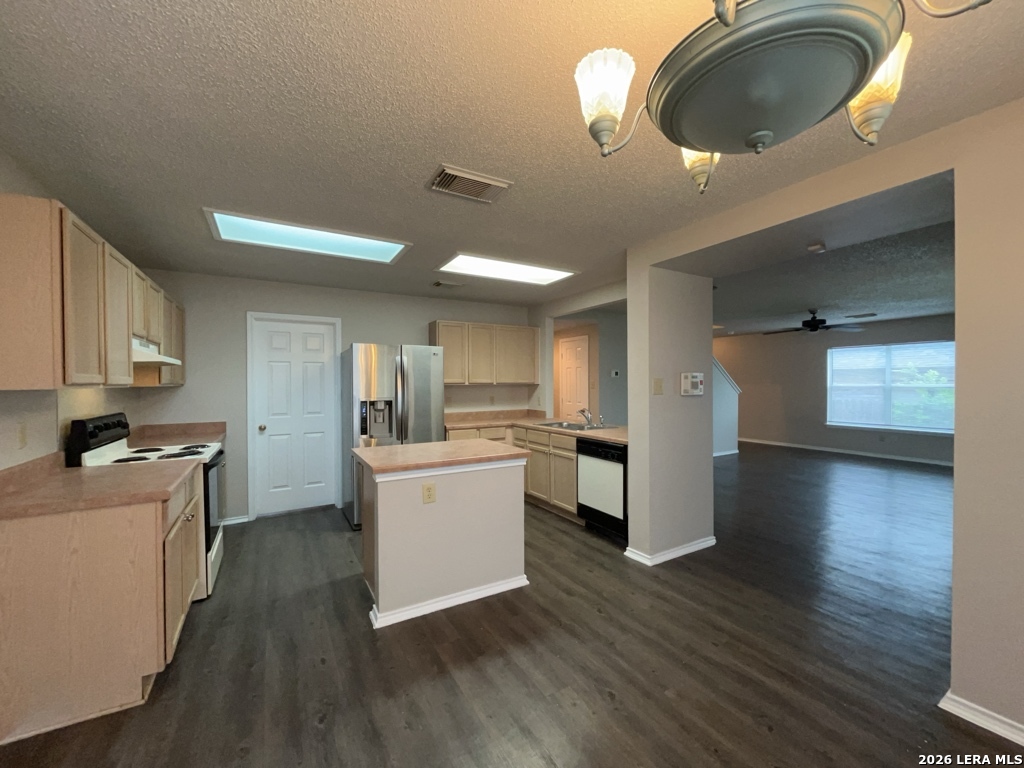 10535 Dugas Drive San Antonio TX 78245