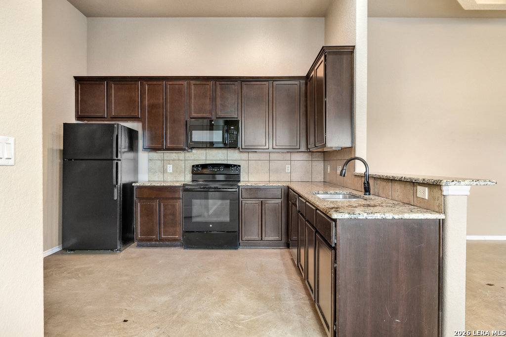 216 Stone Gate Drive New Braunfels TX 78130
