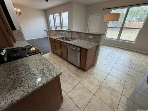 1323 Pinnacle Falls San Antonio TX 78260