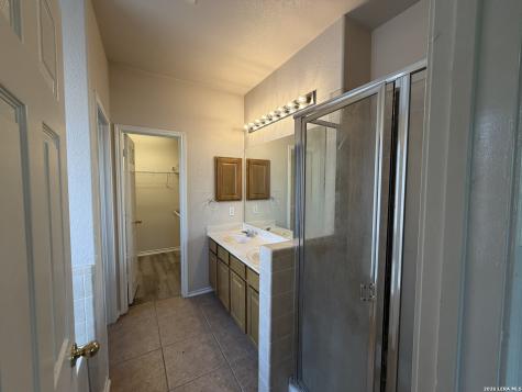 1323 Pinnacle Falls San Antonio TX 78260