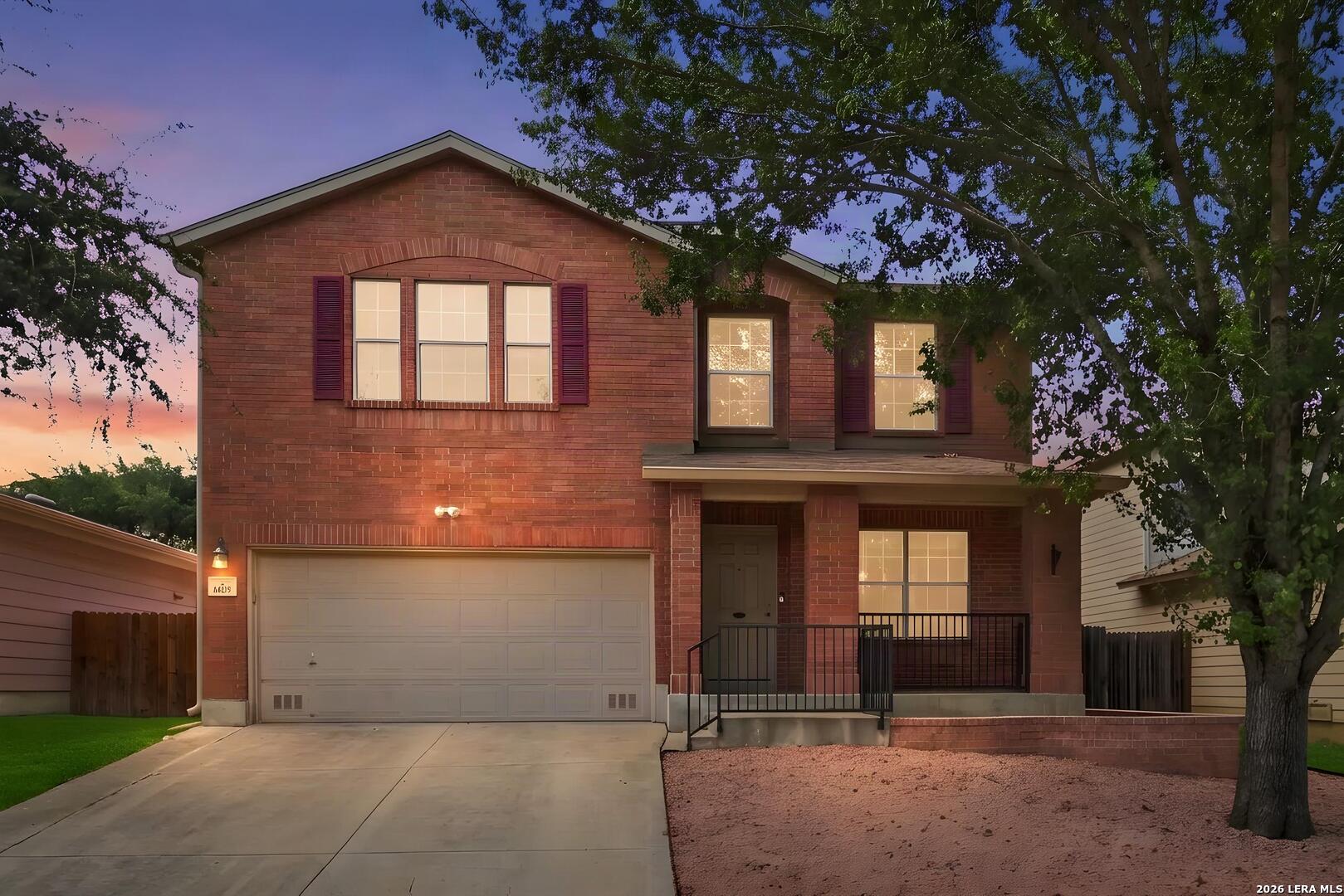 6711 Elmwood Crest Live Oak TX 78233