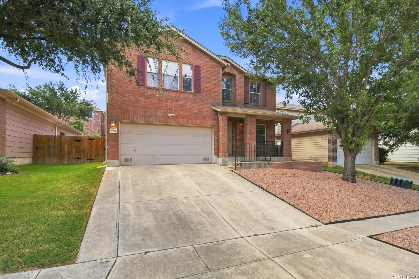 6711 Elmwood Crest Live Oak TX 78233