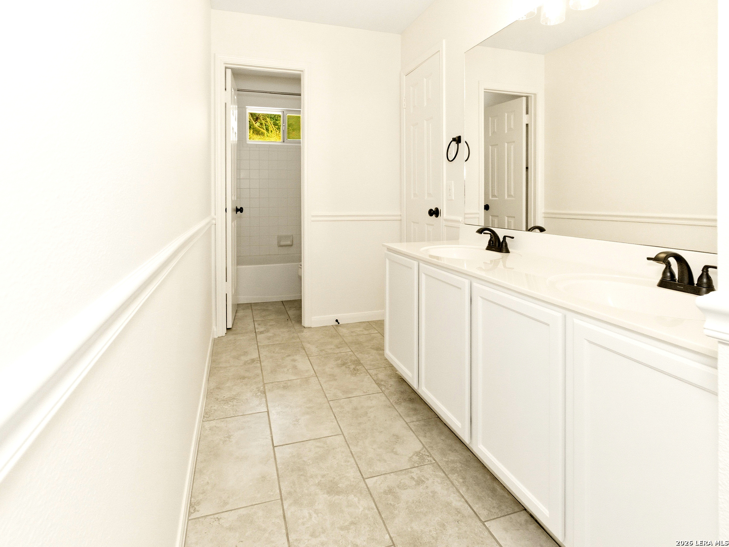 119 Baythorne Universal City TX 78148
