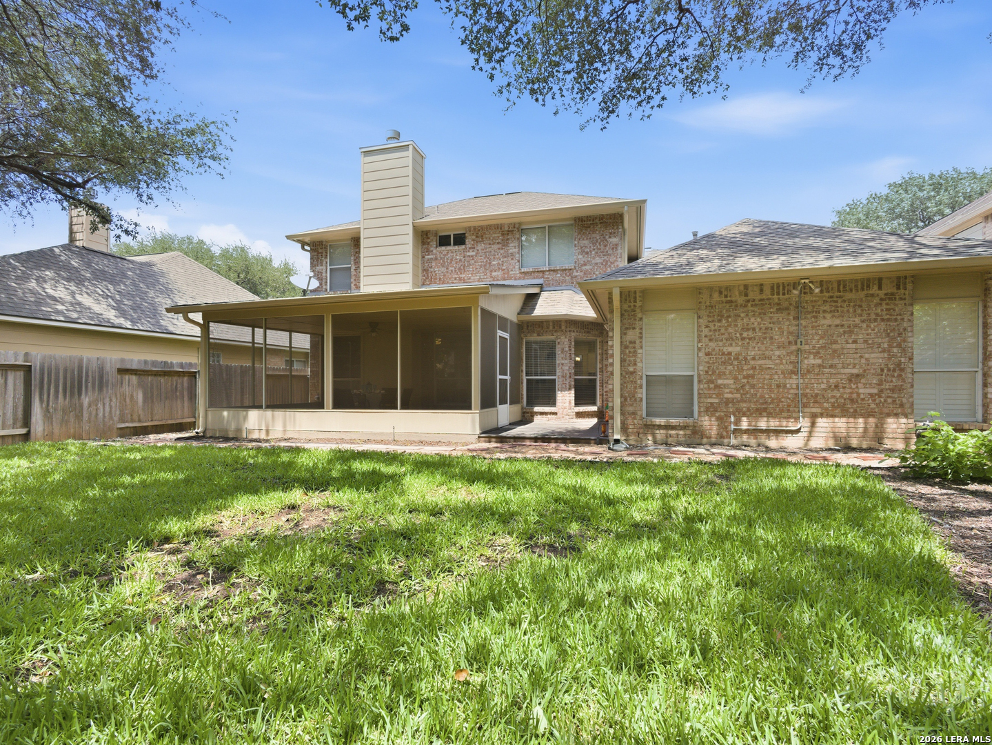 119 Baythorne Universal City TX 78148