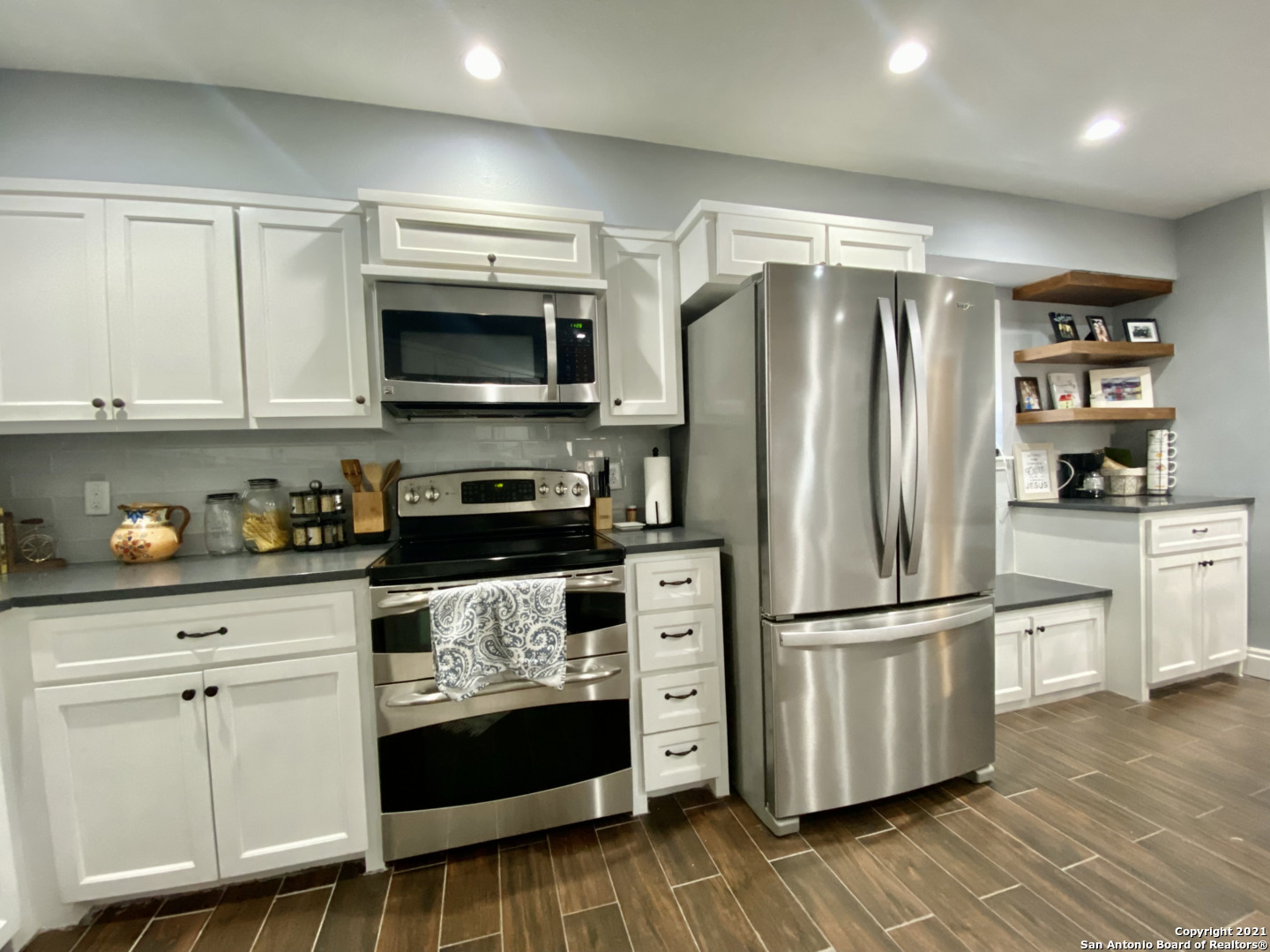 4535 Western Pine Woods San Antonio TX 78249